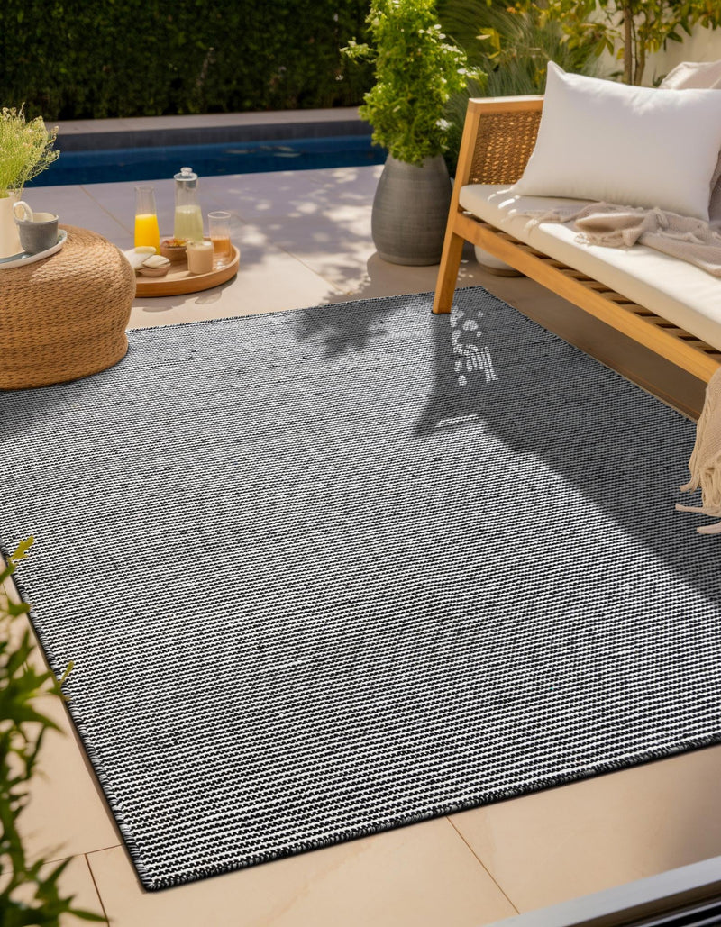 Palm Springs Indoor Outdoor Rug - Black Sky