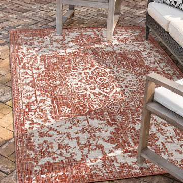 Dubai red rust outdoor rug